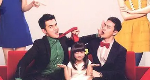 《两个爸爸》剧情解说文案