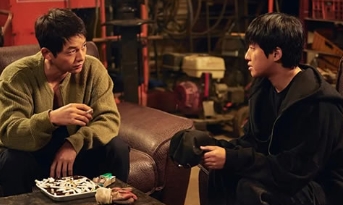 电影《祸乱》解说文案