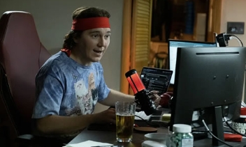 电影《傻钱》解说文案