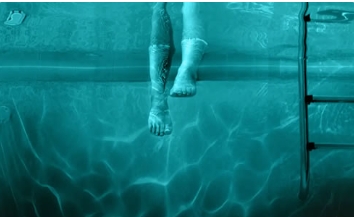 电影《暗泳》解说文案