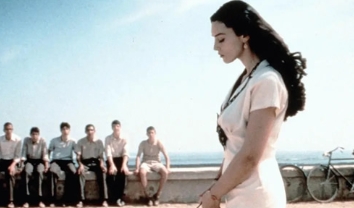 电影《西西里的美丽传说》解说文案