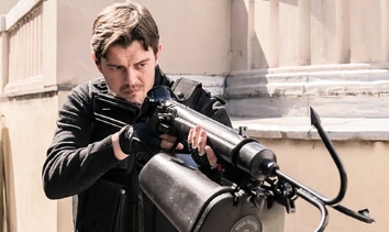 电影《沿路而下》解说文案