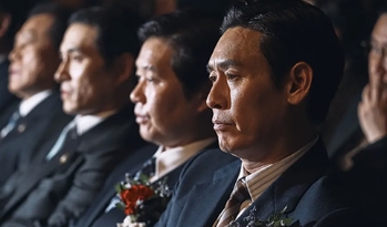 电影《王者制造》解说文案