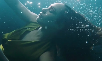 电影《深渊鲨难》解说文案