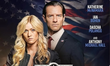 电影《空军一号坠落》解说文案