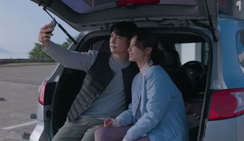 电影《车泊 – 杀人与浪漫之夜》解说文案