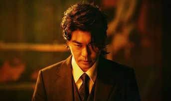 电影《西装暴徒》解说文案