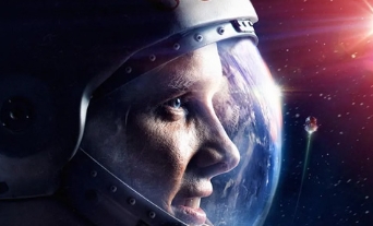 电影《搏击太空》解说文案