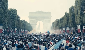 电影《悲惨世界》（2019年）解说文案