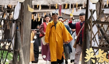 电影《英叔之古墓狂魔》解说文案