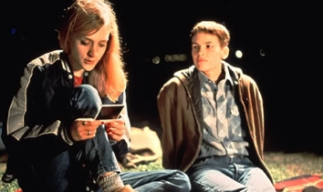 电影《男孩别哭》解说文案