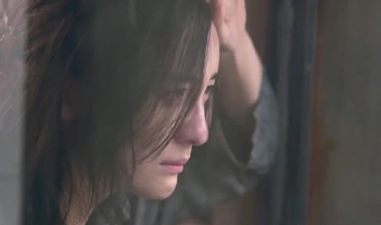 电影《隐藏的面孔》解说文案